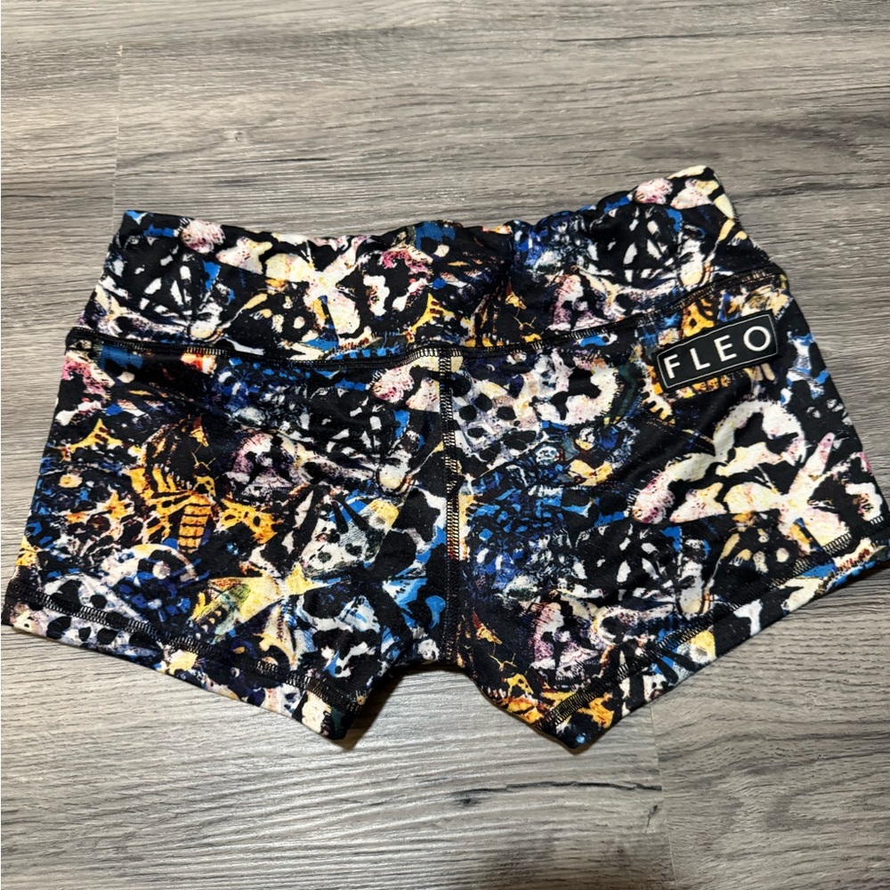 Fleo Women's Black and Yellow Patterned Athletic Shorts
